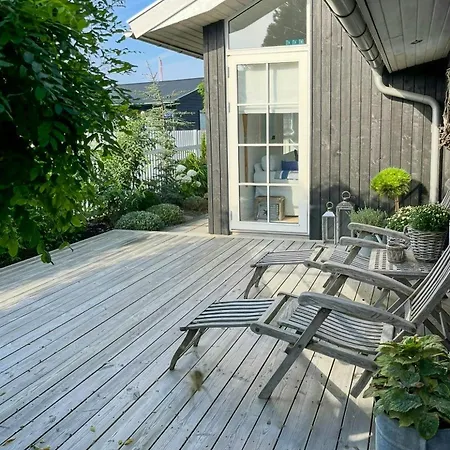 Summer House With Character Near On Eno Feriehus Karrebæksminde